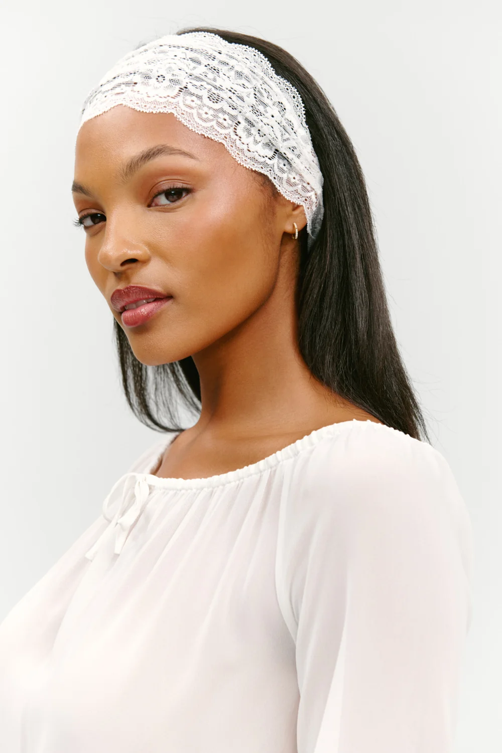 x Paige Lorenze Lover Lace Headband - Sunday Ceremony
