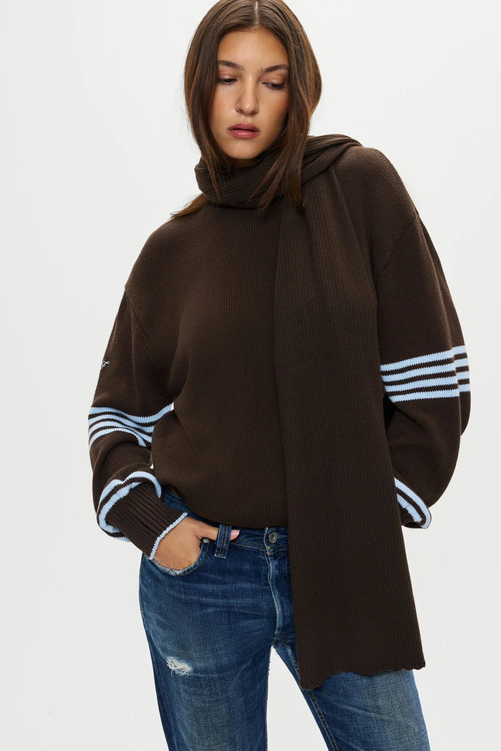 Snug Knit Scarf - Chocolate Brown